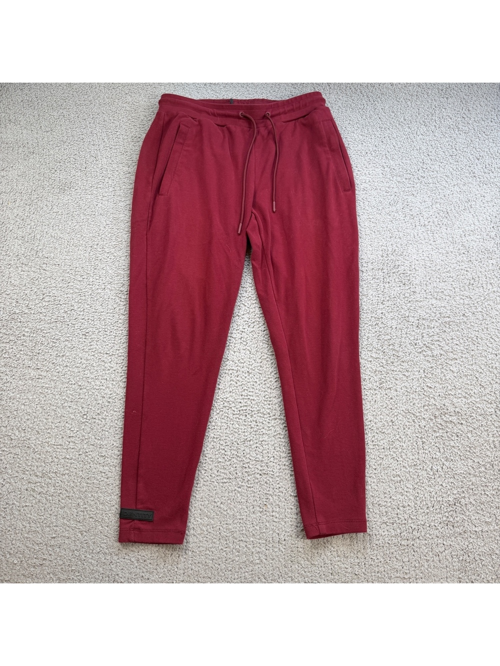 Alphalete Identity Joggers Men’s Medium Burgundy Maroon Tapered Gym Sweatpants
